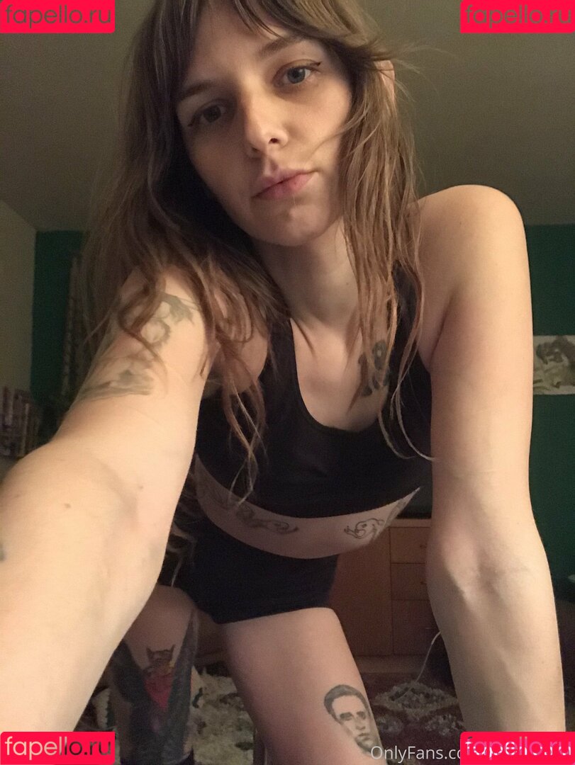 parisbush Onlyfans Photo Gallery 