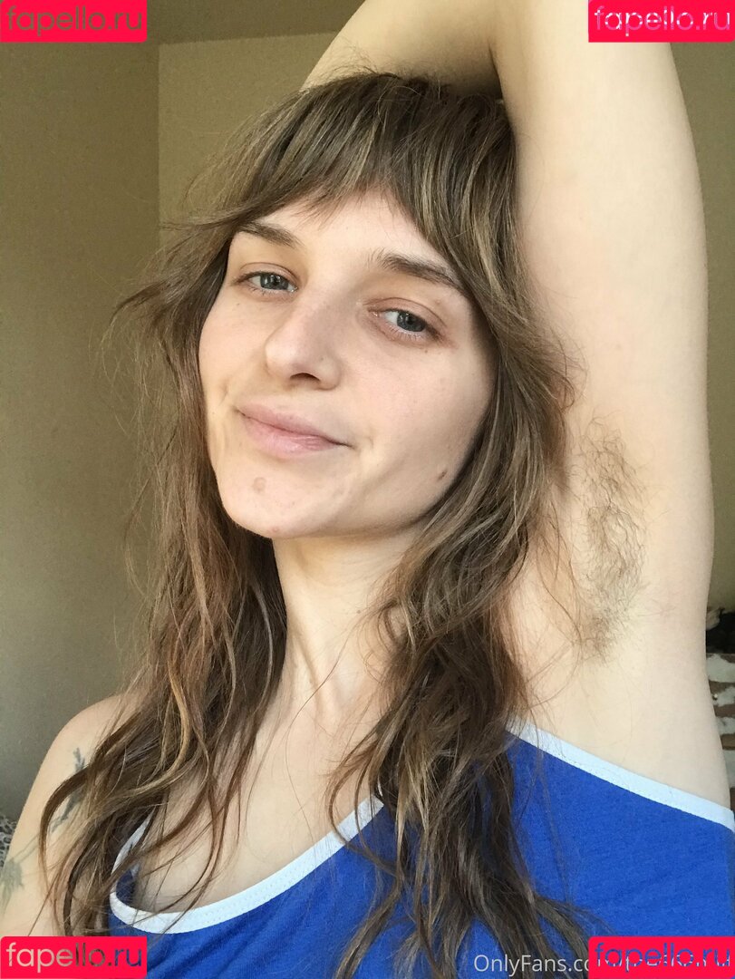 parisbush Onlyfans Photo Gallery 