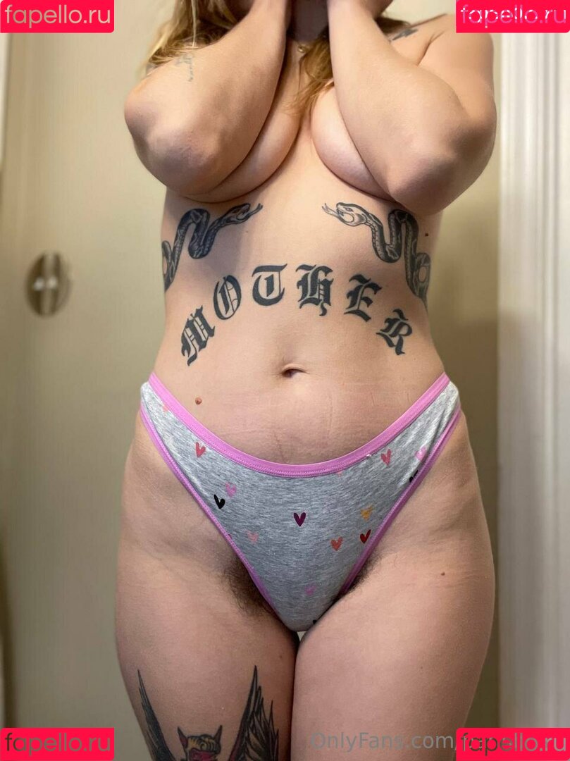 parisbush Onlyfans Photo Gallery 