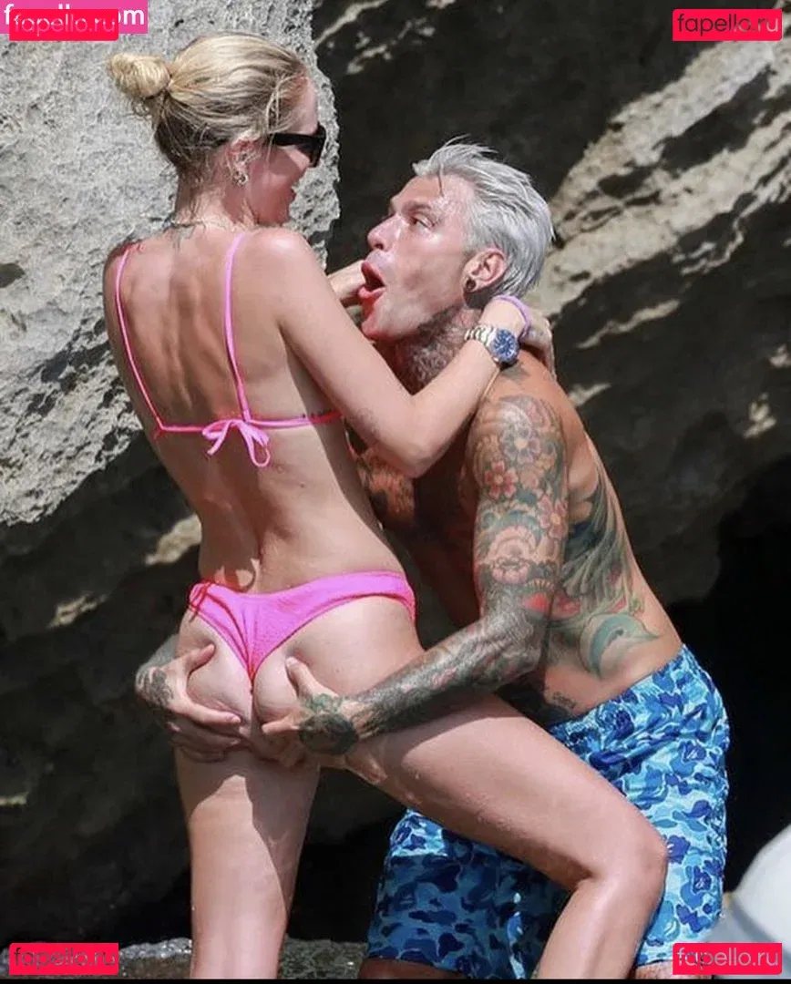 Chiara Ferragni Onlyfans Photo Gallery 