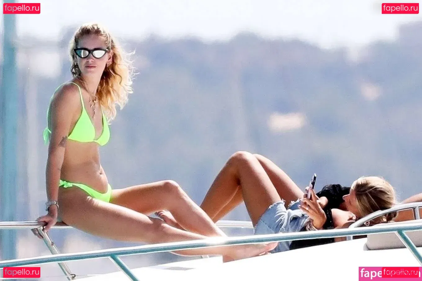 Chiara Ferragni Onlyfans Photo Gallery 