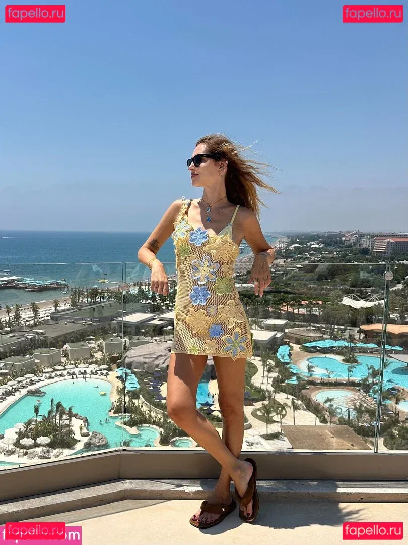 Chiara Ferragni Onlyfans Photo Gallery 