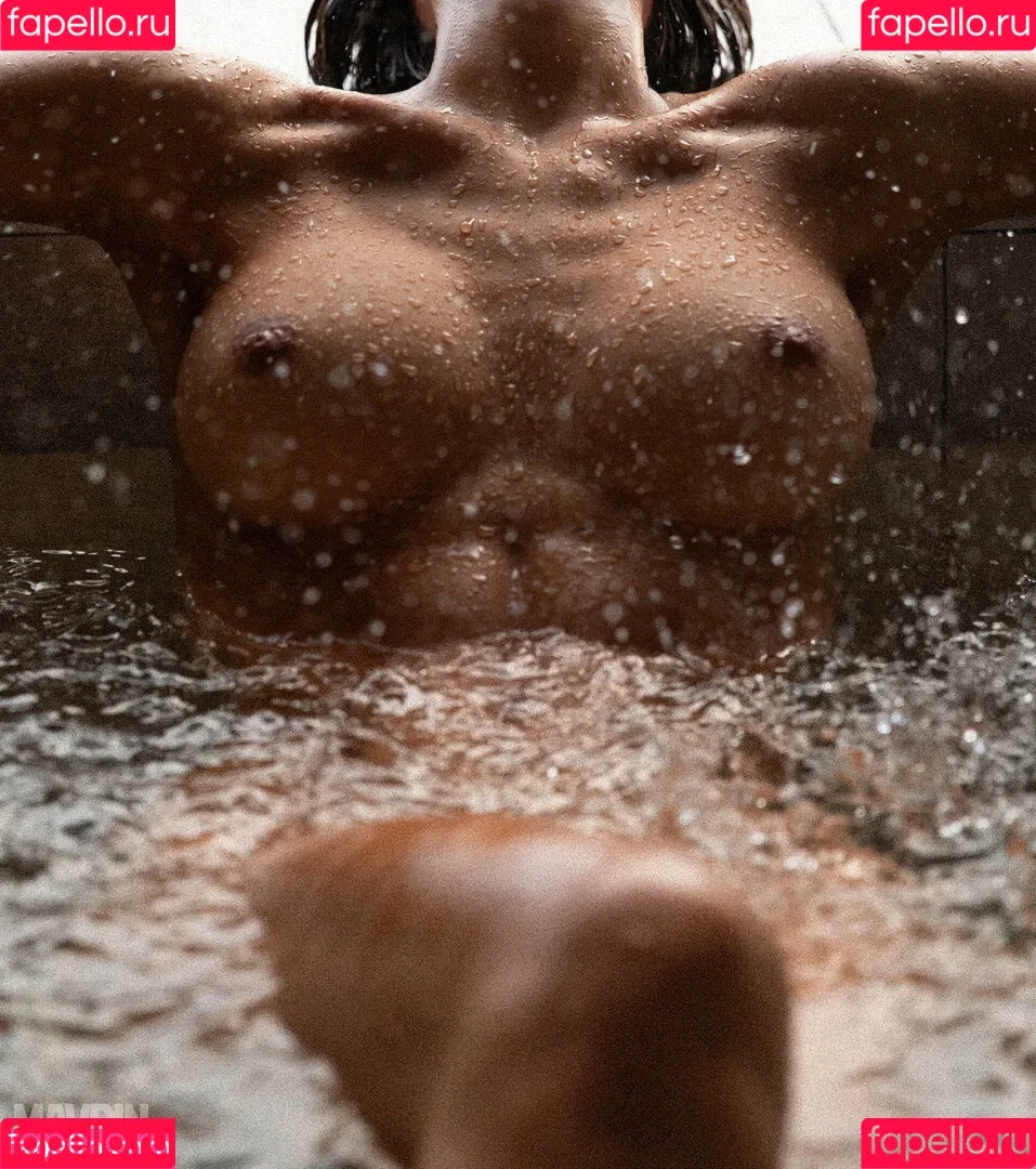 MAVRIN Magazine Onlyfans Photo Gallery 