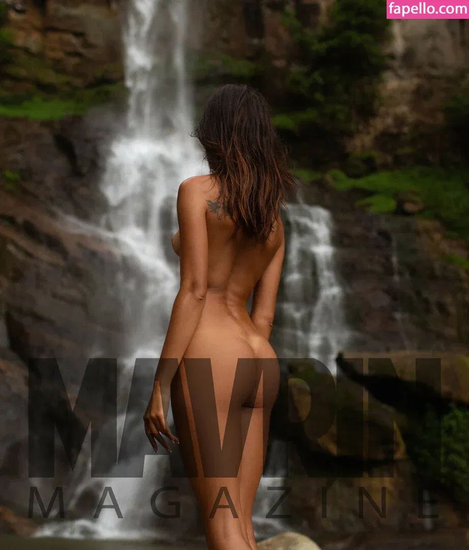 MAVRIN Magazine Onlyfans Photo Gallery 