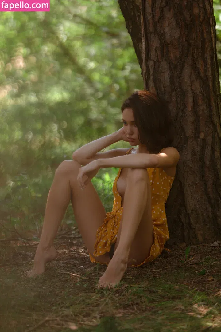 MAVRIN Magazine Onlyfans Photo Gallery 