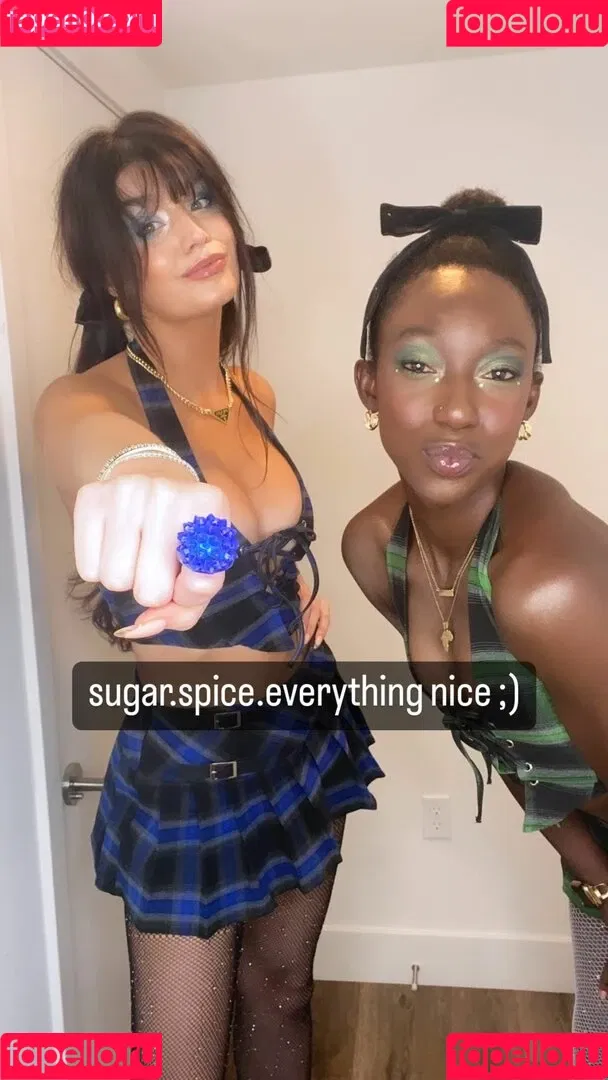 Lauren O’Connell Onlyfans Photo Gallery 