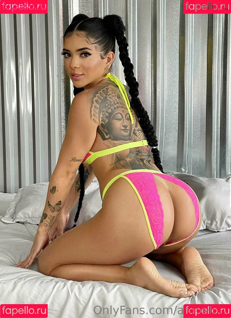Annielust Onlyfans Photo Gallery 