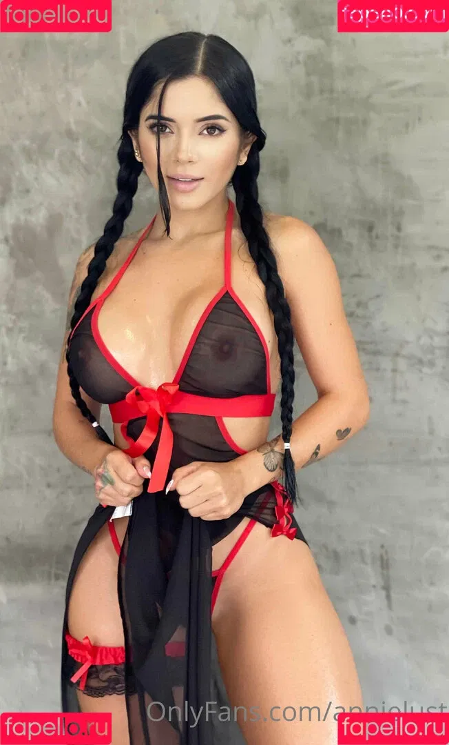 Annielust Onlyfans Photo Gallery 