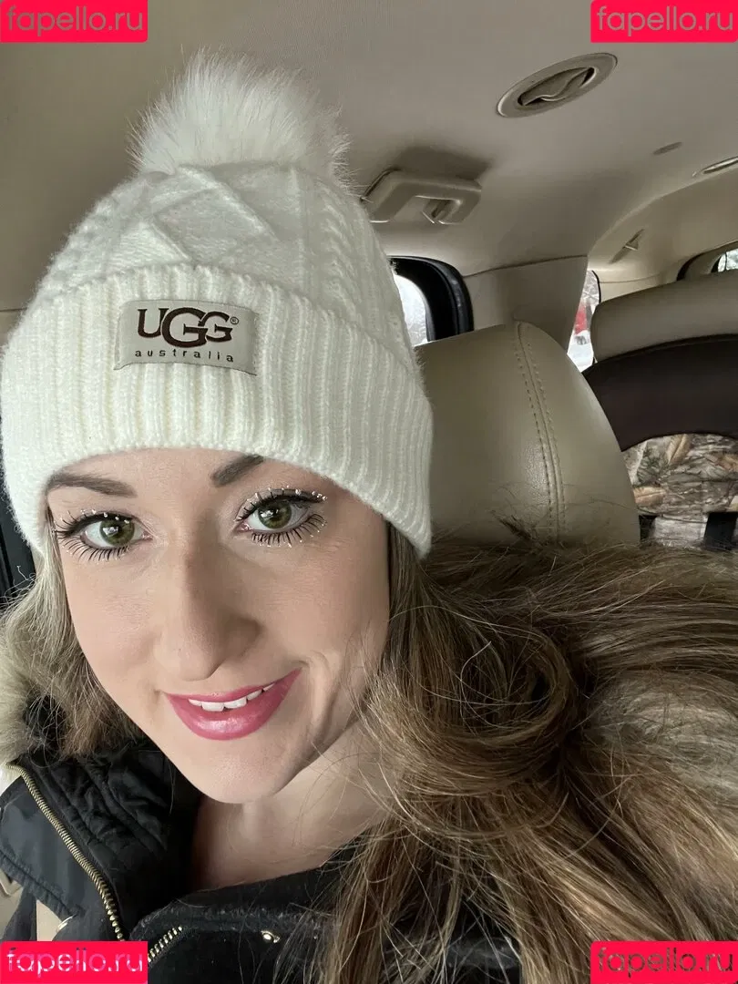 Momdd98 Onlyfans Photo Gallery 