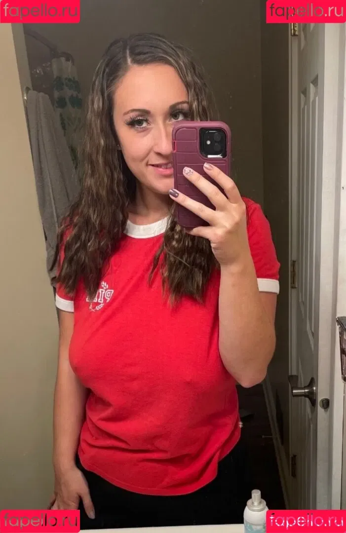 Momdd98 Onlyfans Photo Gallery 