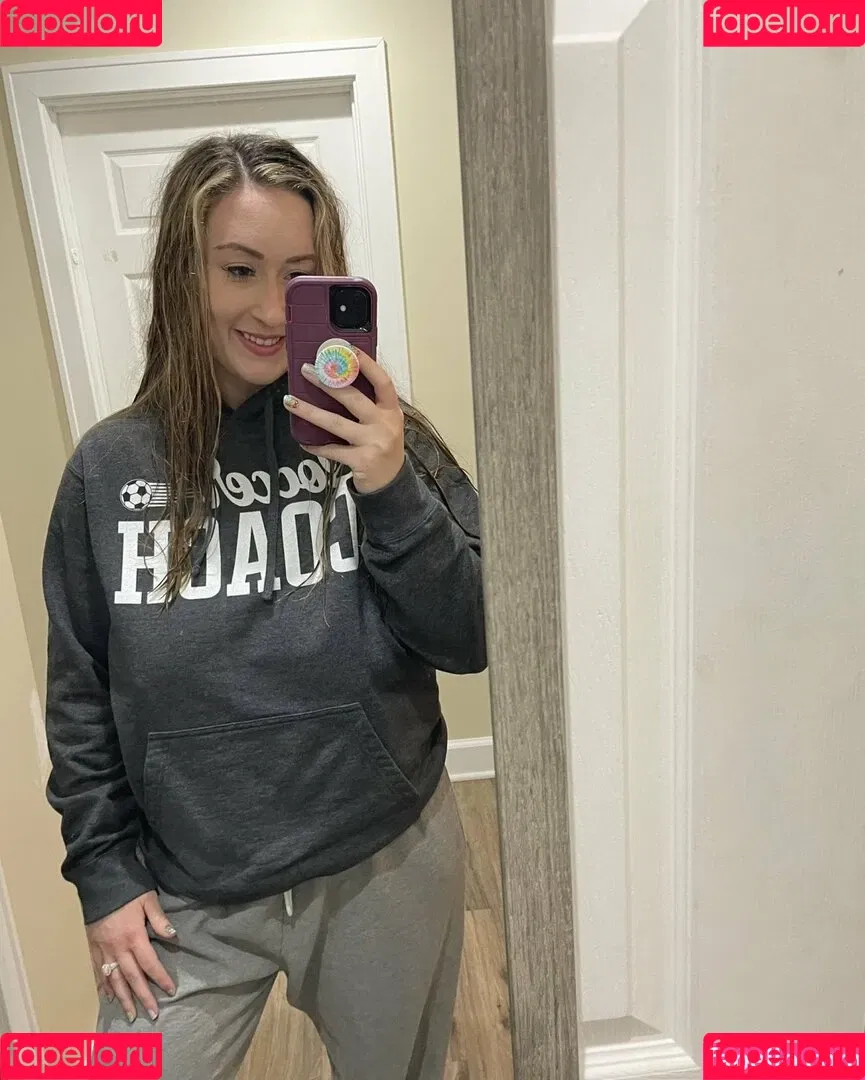 Momdd98 Onlyfans Photo Gallery 