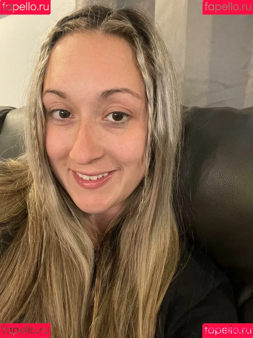 Momdd98 Onlyfans Photo Gallery 