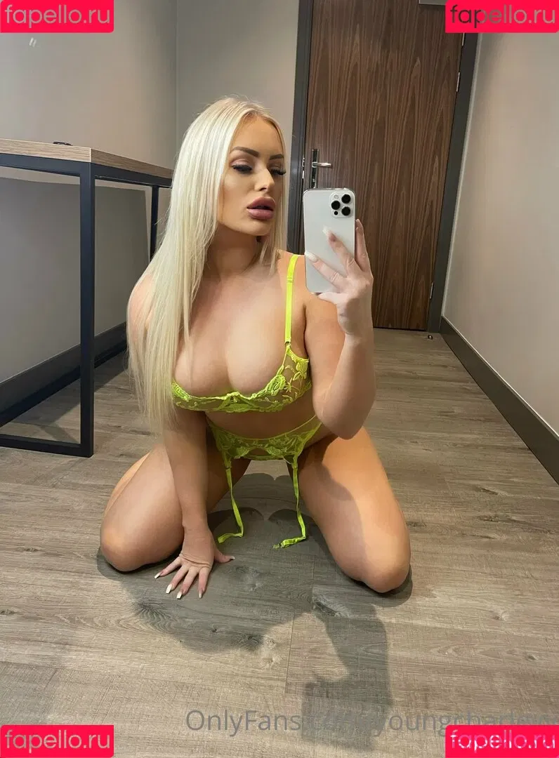 youngcharleyy Onlyfans Photo Gallery 
