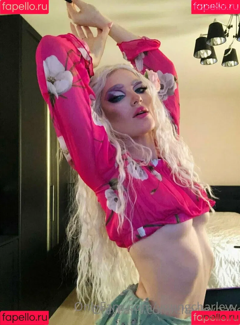 youngcharleyy Onlyfans Photo Gallery 
