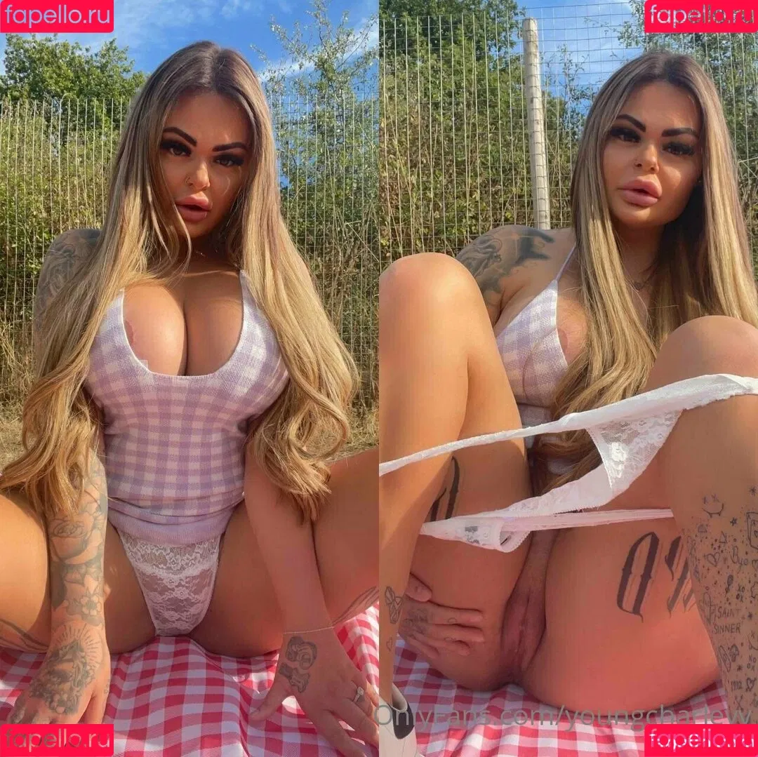 youngcharleyy Onlyfans Photo Gallery 