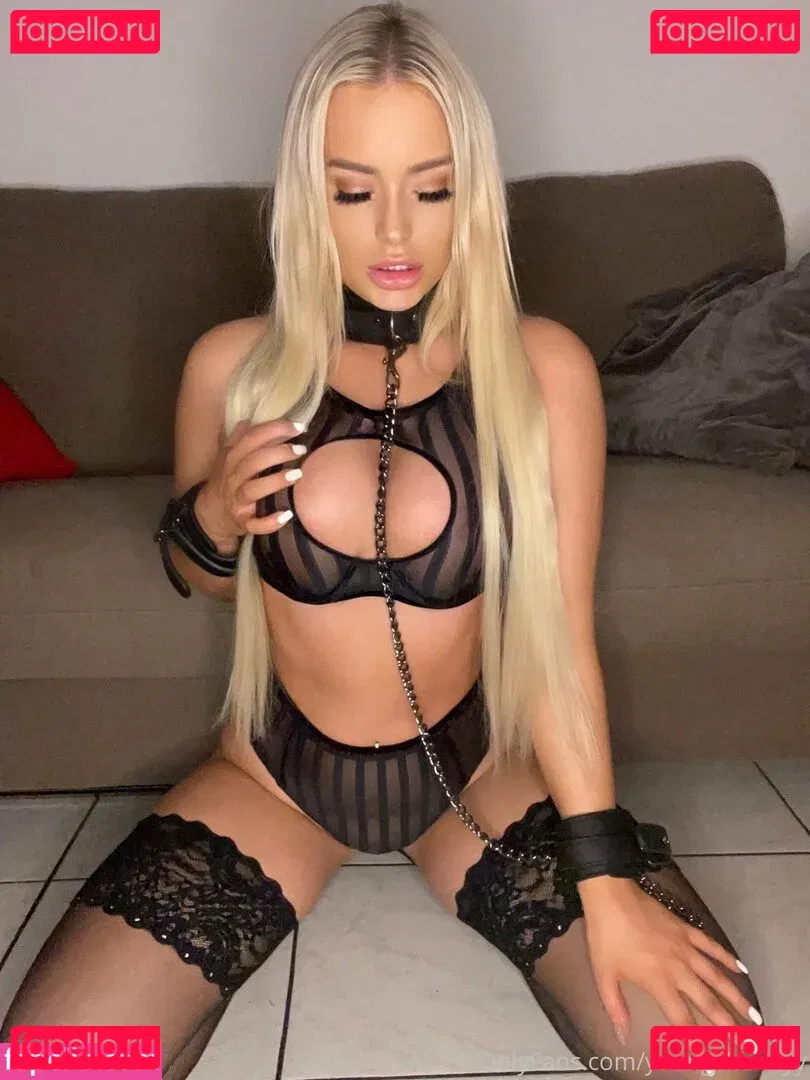 youngcharleyy Onlyfans Photo Gallery 