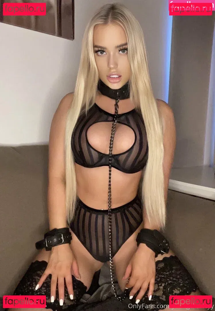 youngcharleyy Onlyfans Photo Gallery 