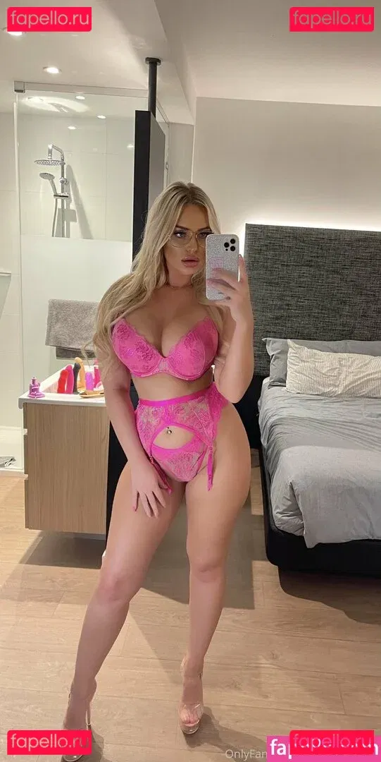 youngcharleyy Onlyfans Photo Gallery 