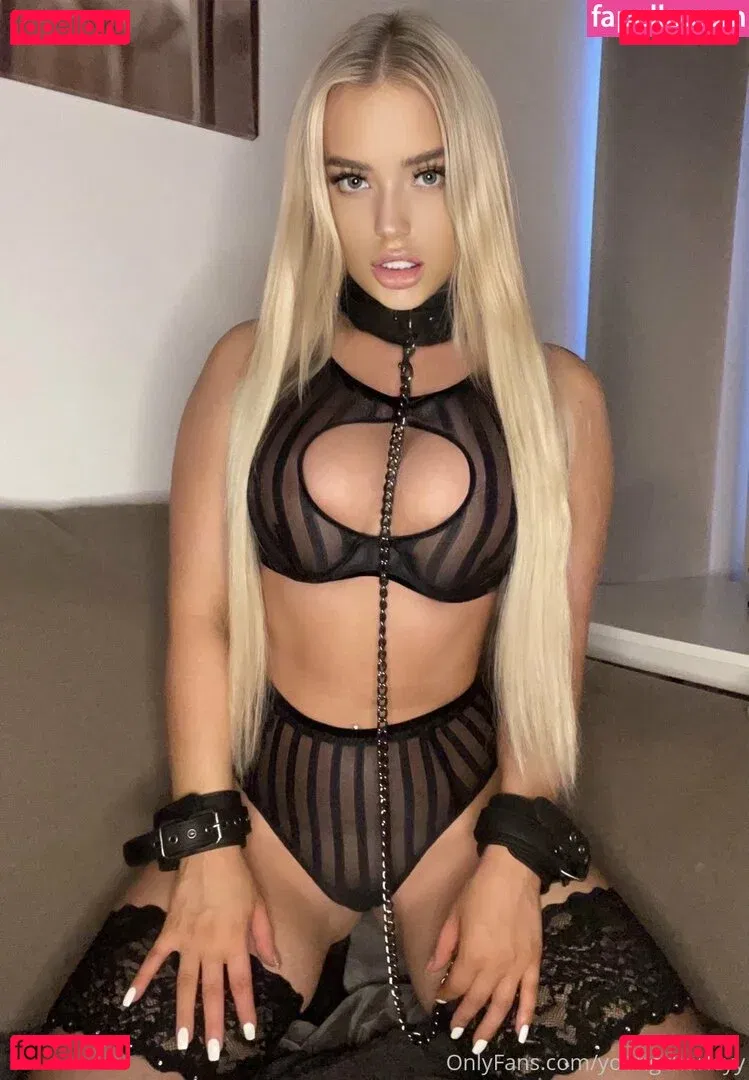 youngcharleyy Onlyfans Photo Gallery 