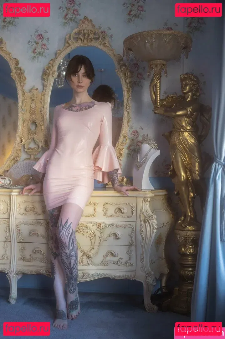 thewickedwren Onlyfans Photo Gallery 