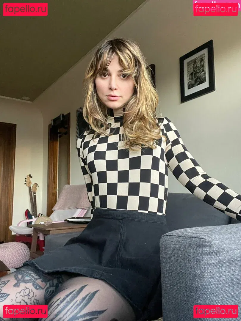 thewickedwren Onlyfans Photo Gallery 