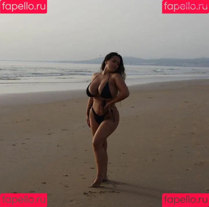 Beatriz Botas Gomez Onlyfans Photo Gallery 
