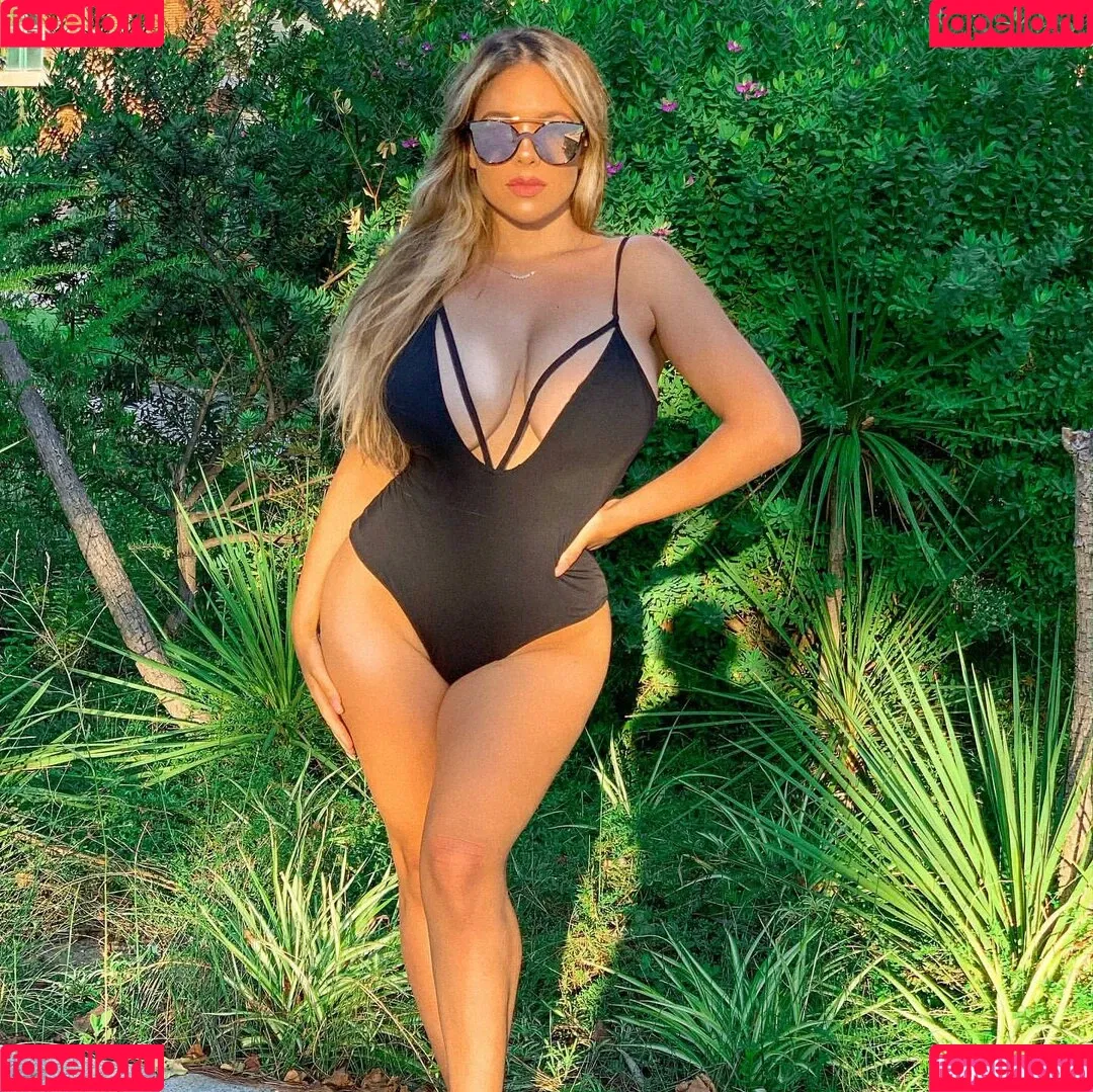 Beatriz Botas Gomez Onlyfans Photo Gallery 