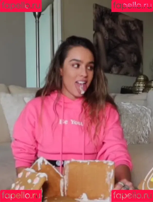Sommer Ray Onlyfans Photo Gallery 