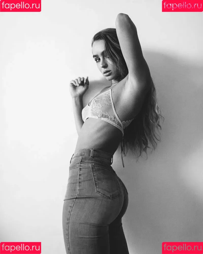 Sommer Ray Onlyfans Photo Gallery 