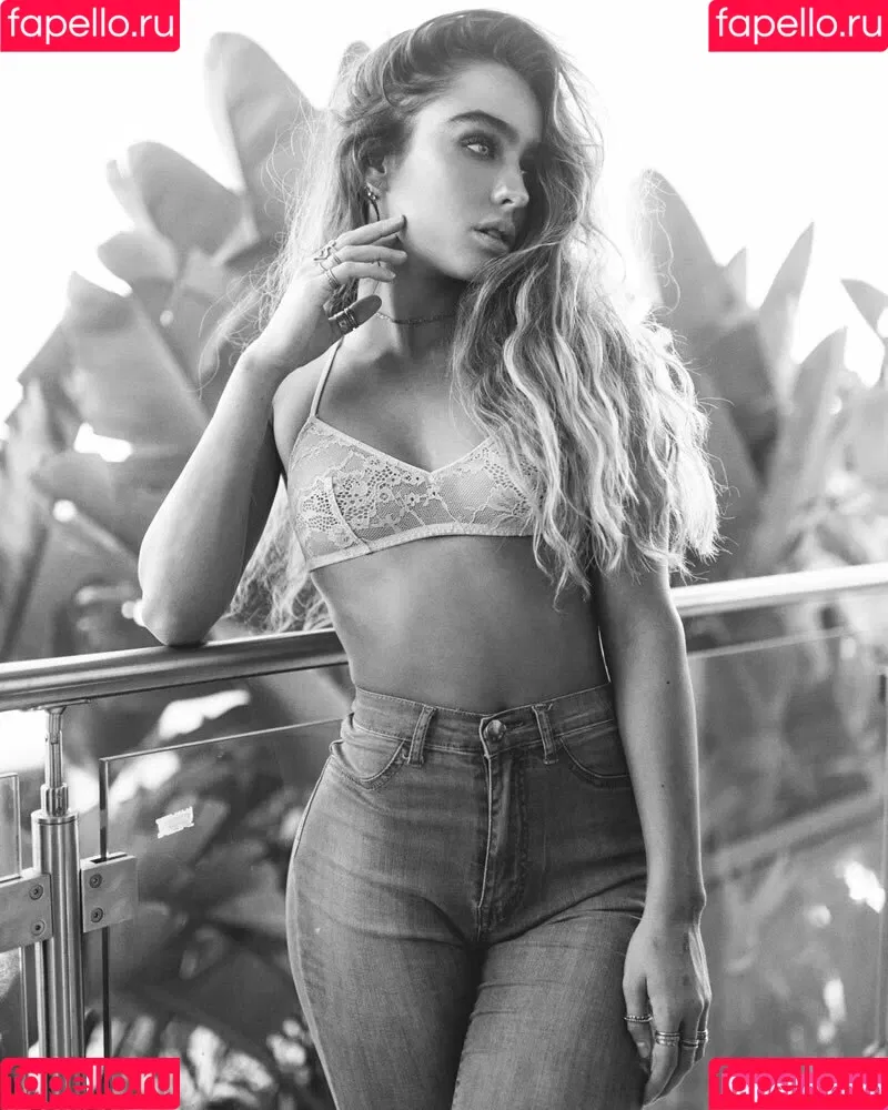 Sommer Ray Onlyfans Photo Gallery 