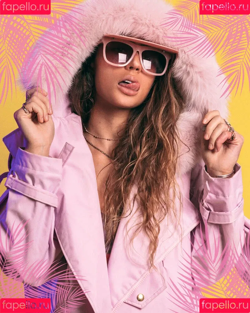 Sommer Ray Onlyfans Photo Gallery 