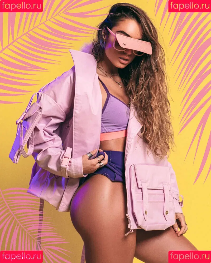 Sommer Ray Onlyfans Photo Gallery 