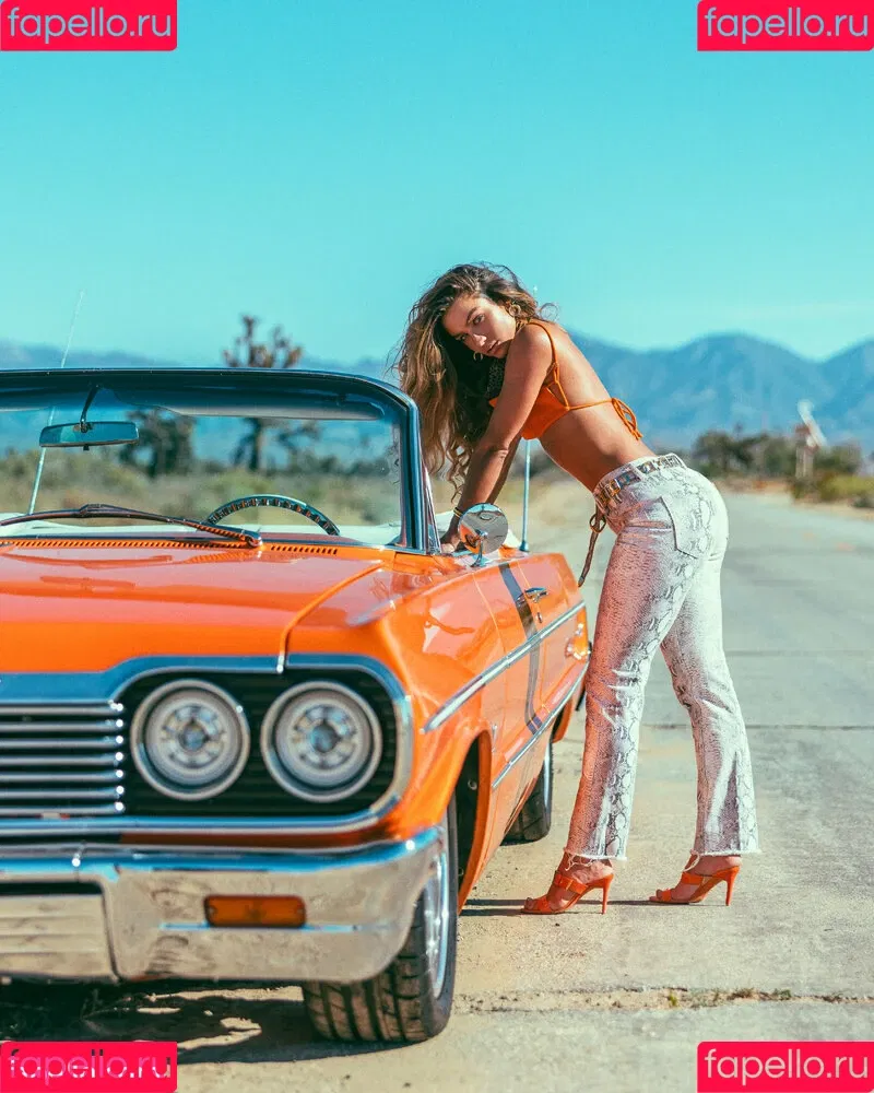 Sommer Ray Onlyfans Photo Gallery 