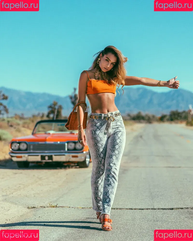 Sommer Ray Onlyfans Photo Gallery 