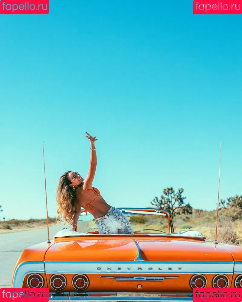 Sommer Ray Onlyfans Photo Gallery 