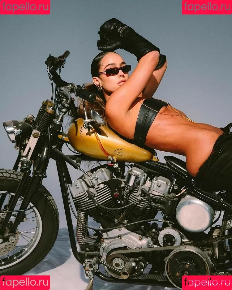 Sommer Ray Onlyfans Photo Gallery 