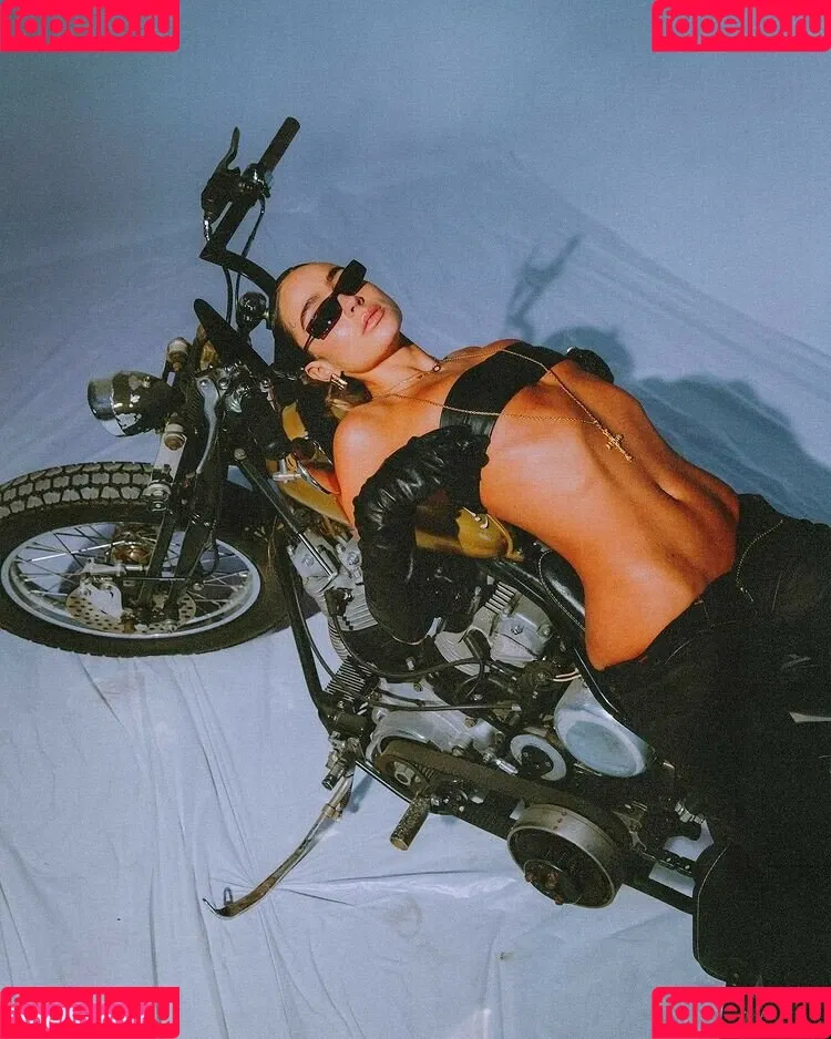 Sommer Ray Onlyfans Photo Gallery 