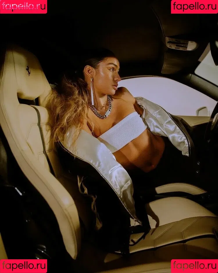 Sommer Ray Onlyfans Photo Gallery 