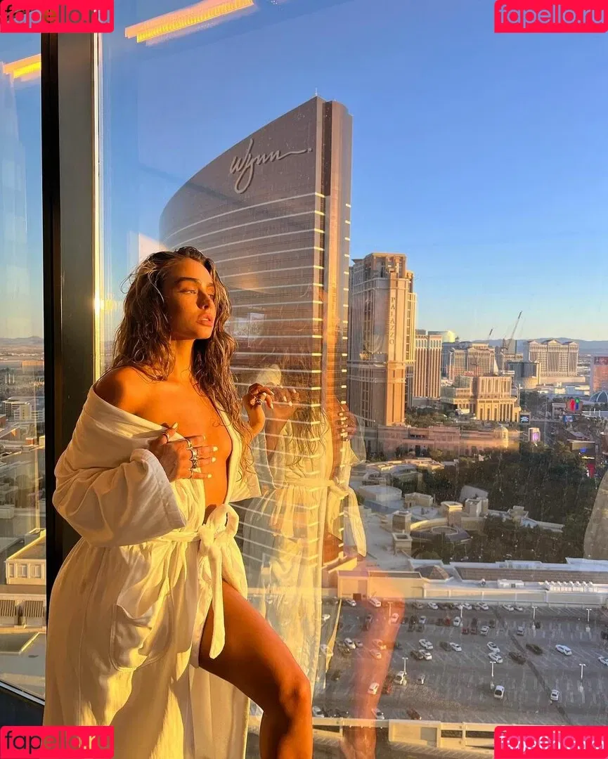 Sommer Ray Onlyfans Photo Gallery 
