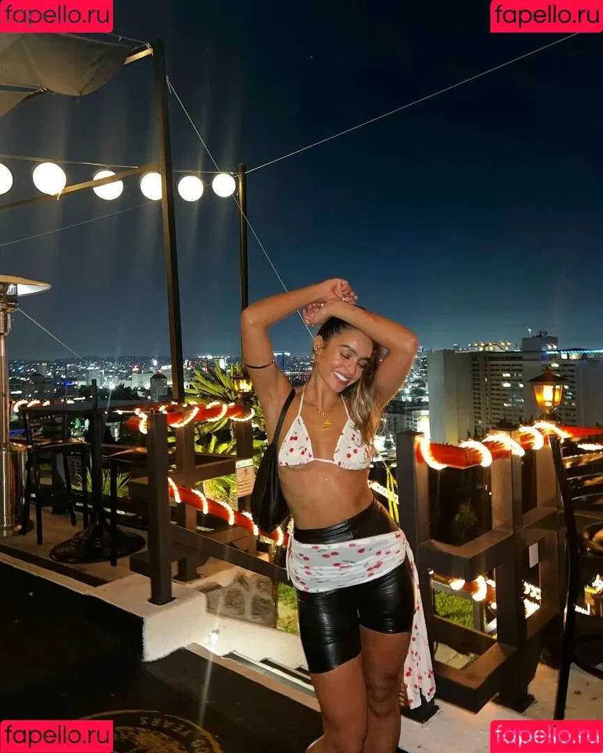 Sommer Ray Onlyfans Photo Gallery 