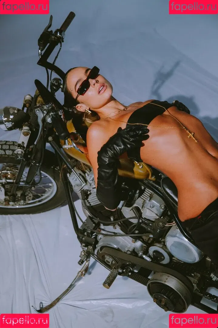Sommer Ray Onlyfans Photo Gallery 