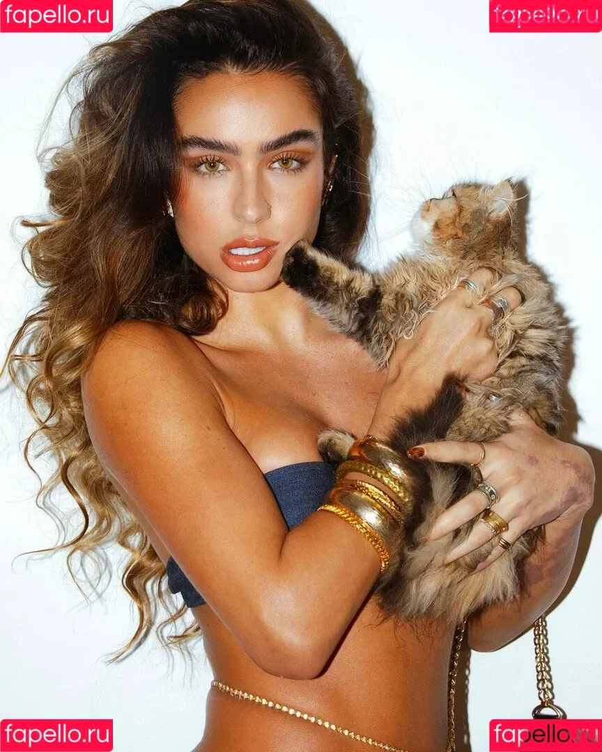 Sommer Ray Onlyfans Photo Gallery 