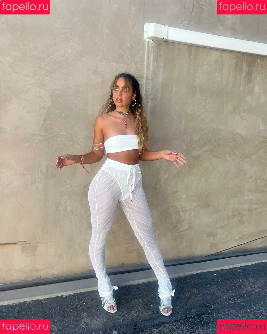 Sommer Ray Onlyfans Photo Gallery 