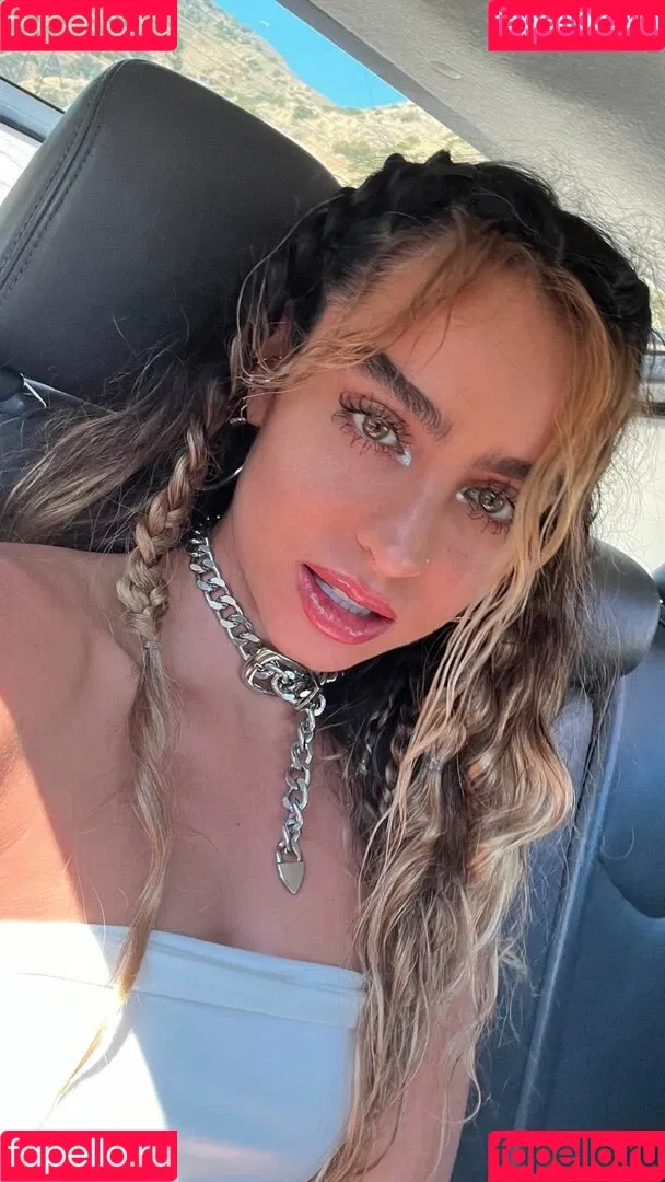 Sommer Ray Onlyfans Photo Gallery 