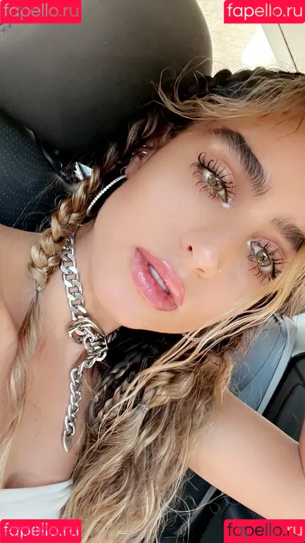 Sommer Ray Onlyfans Photo Gallery 