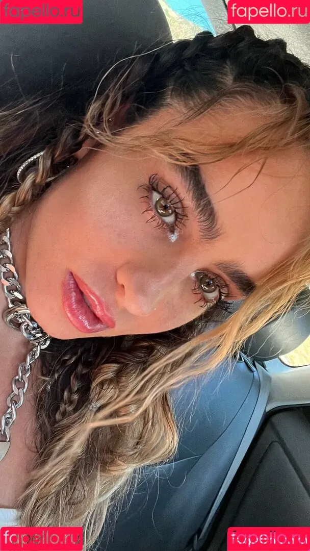 Sommer Ray Onlyfans Photo Gallery 