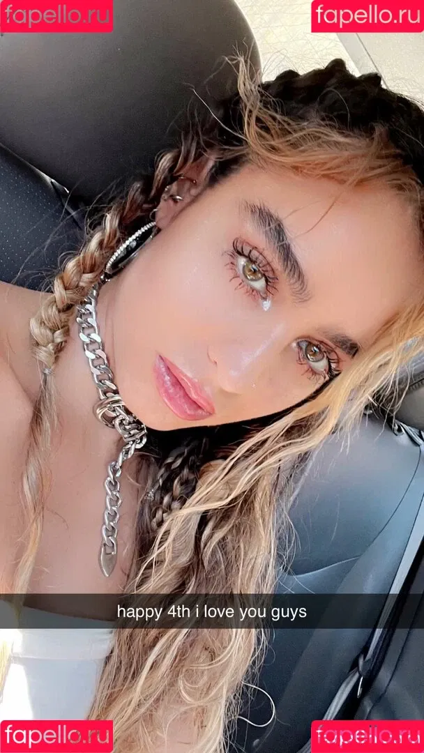 Sommer Ray Onlyfans Photo Gallery 