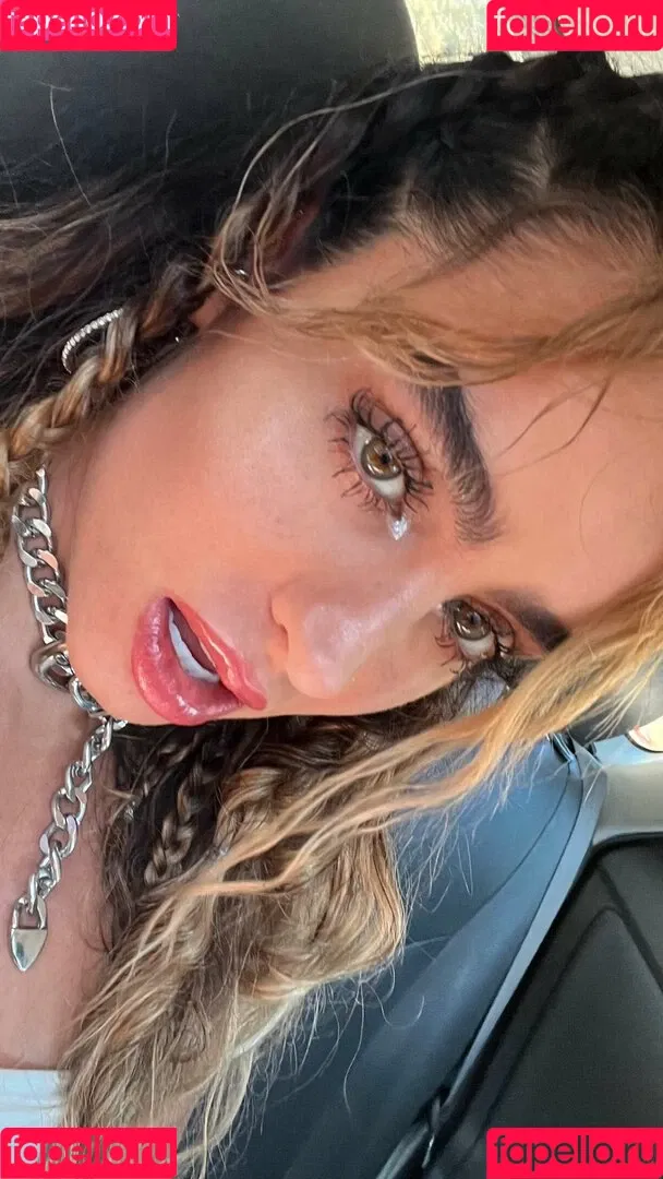 Sommer Ray Onlyfans Photo Gallery 