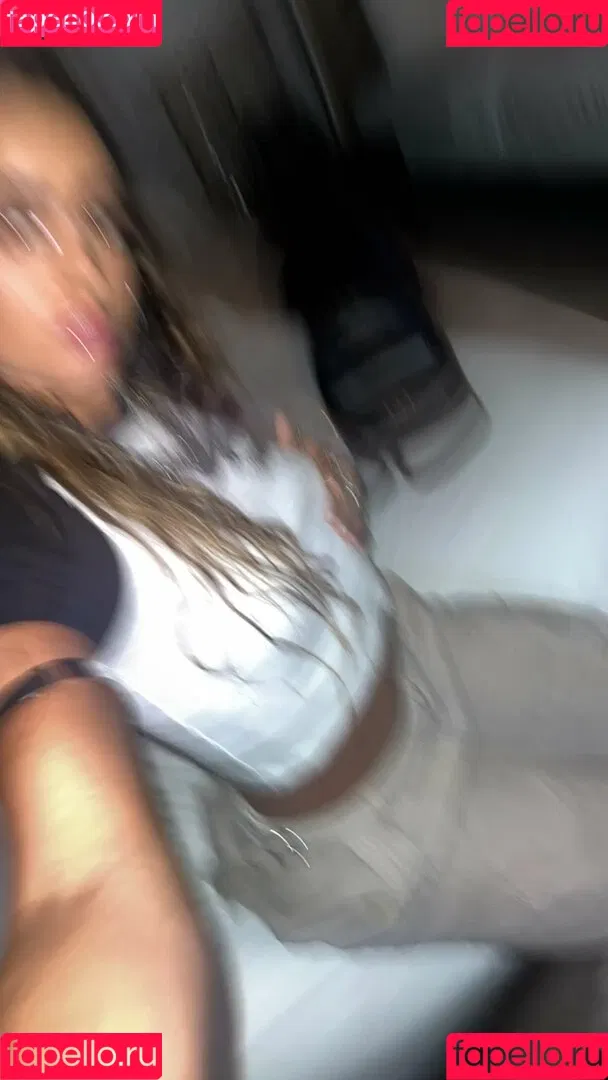 Sommer Ray Onlyfans Photo Gallery 