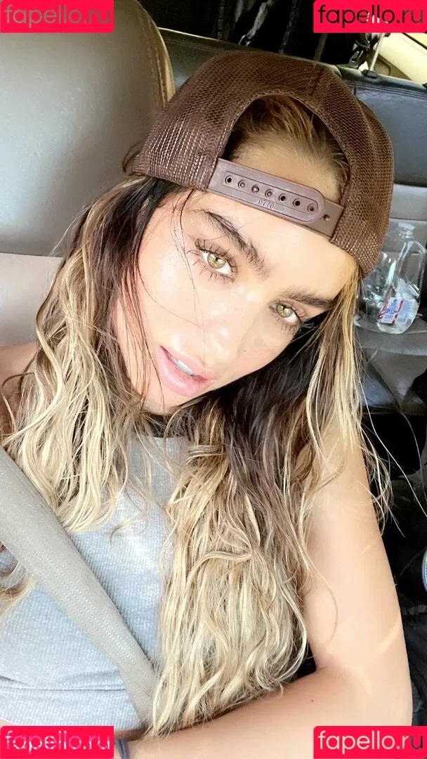 Sommer Ray Onlyfans Photo Gallery 